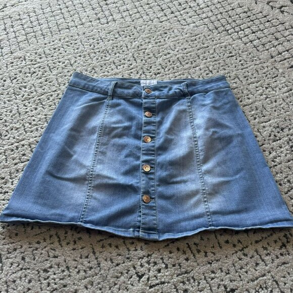 Celebrity Pink Button-Front Denim Blue Jeans Mini Skirt Teen Womens Size 13/31 - Picture 5 of 5